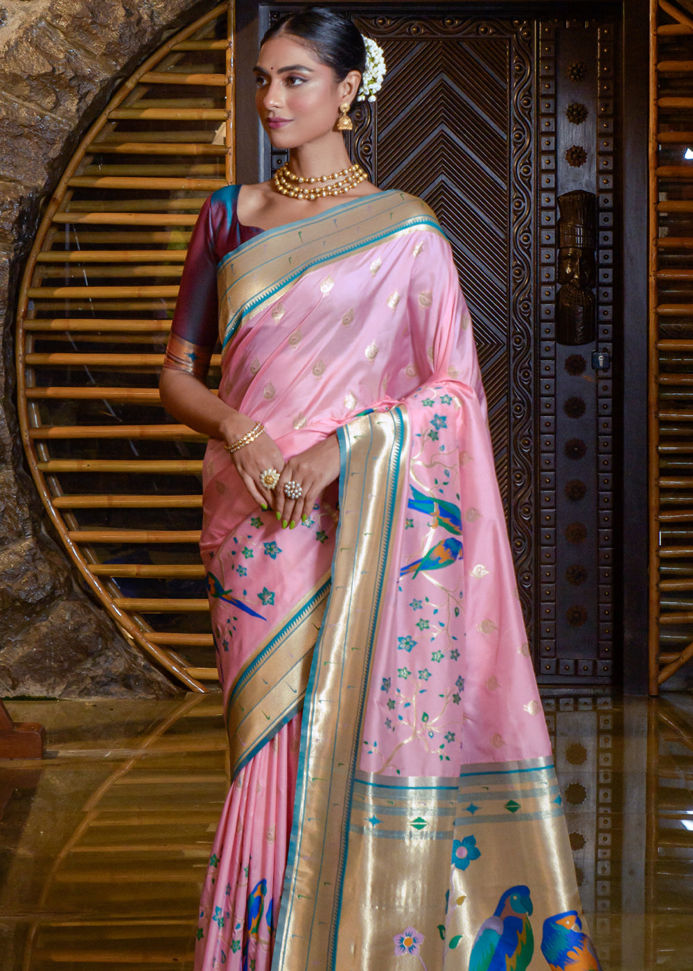 Buy MySilkLove Viola Pink Woven paithani Silk Saree Online