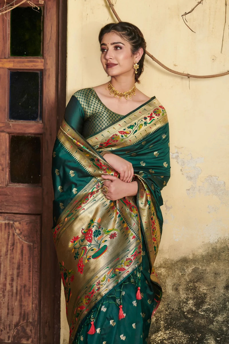 Paithani Sarees - Buy Handwoven Paithani Silk Sarees Online | KALKI Fashion