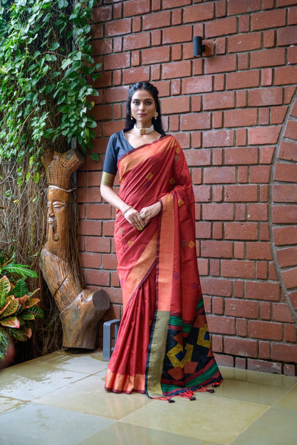 Buy MySilkLove Cedar Chest Red Banarasi Raw Silk Saree Online