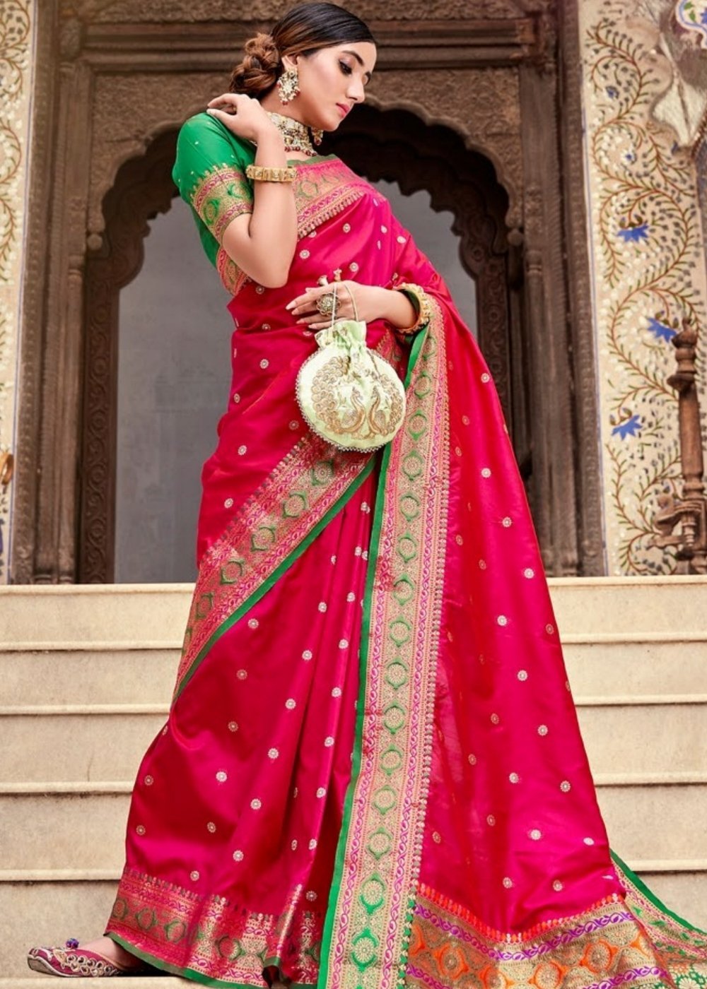 Buy MySilkLove Mojo Dark Pink Zari Woven Banarasi Saree Online