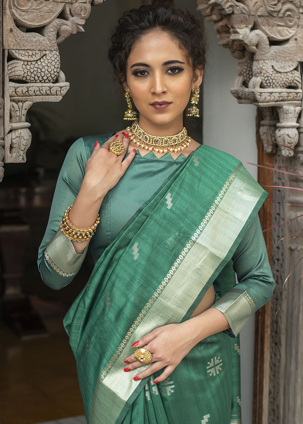 Buy MySilkLove Polished Green Zari Woven Tussar Silk Saree Online