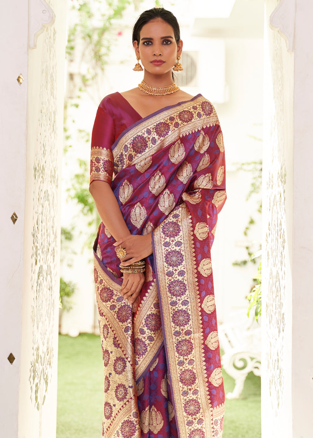 Buy MySilkLove Sugar Purple Zari Woven Dual Tone Banarasi Saree Online