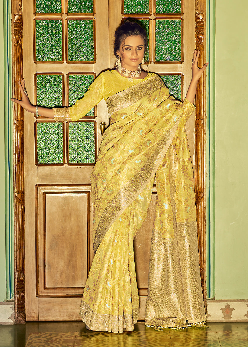 Buy MySilkLove Pearl Yellow Zari Woven Banarasi Linen Saree Online