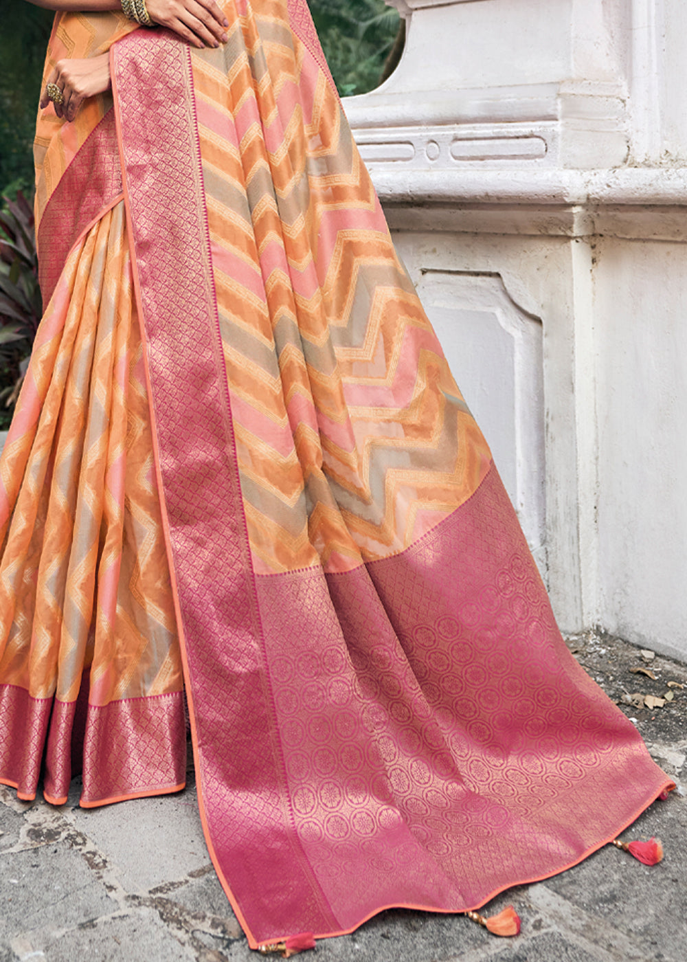 Buy MySilkLove Wewak Pink and Orange Woven Organza Banarasi Silk Saree Online