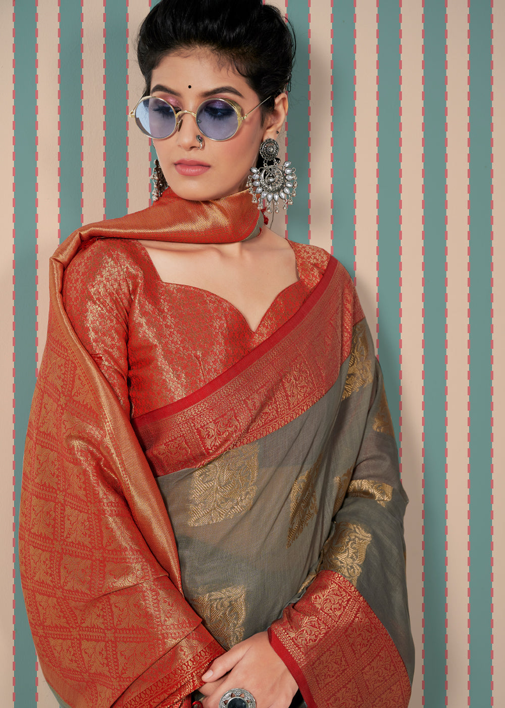 Buy MySilkLove Stonewall Grey Zari Woven Banarasi Brocade Linen Saree Online