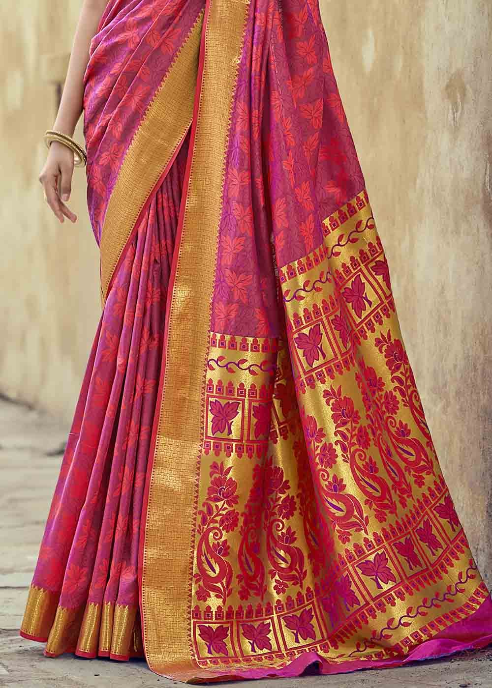 Buy MySilkLove Stiletto Pink Zari Woven Banarasi Silk Saree Online