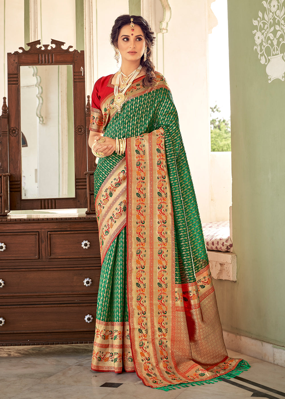 Buy MySilkLove Glade Green and Red Zari Woven Banarasi Brocade Saree Online