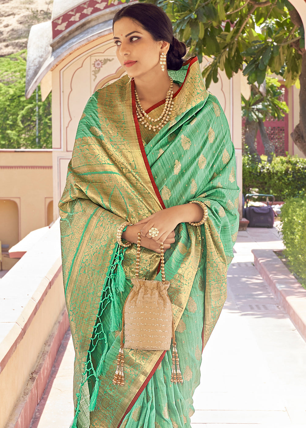 Buy MySilkLove Spring Green Zari Woven Banarasi Linen Saree Online