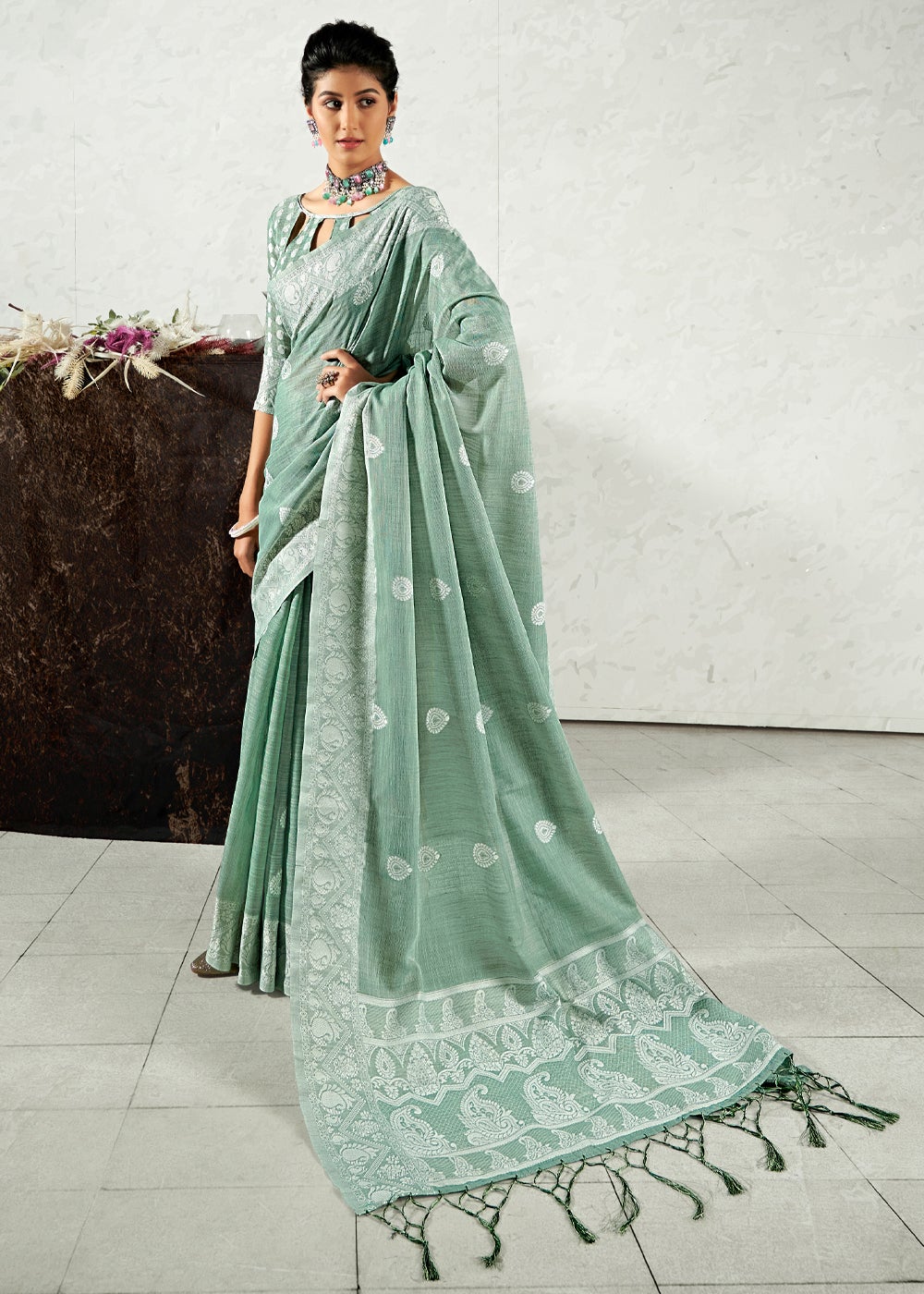 Buy MySilkLove Summer Green Zari Woven Linen Saree Online