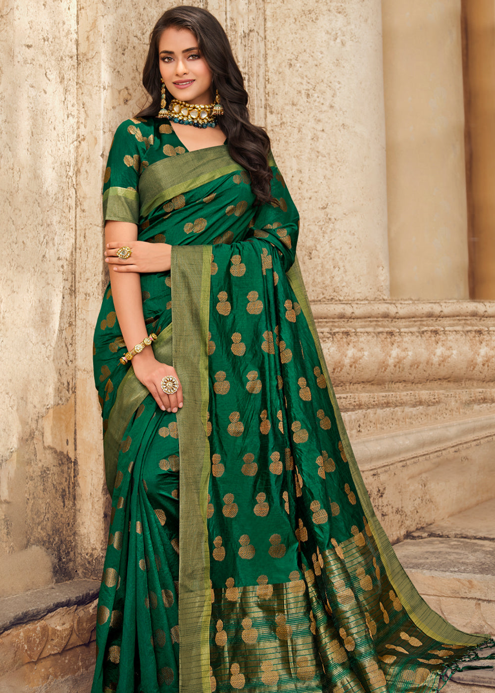 Buy MySilkLove Kaitoke Green Woven Banarasi Raw Silk Saree Online