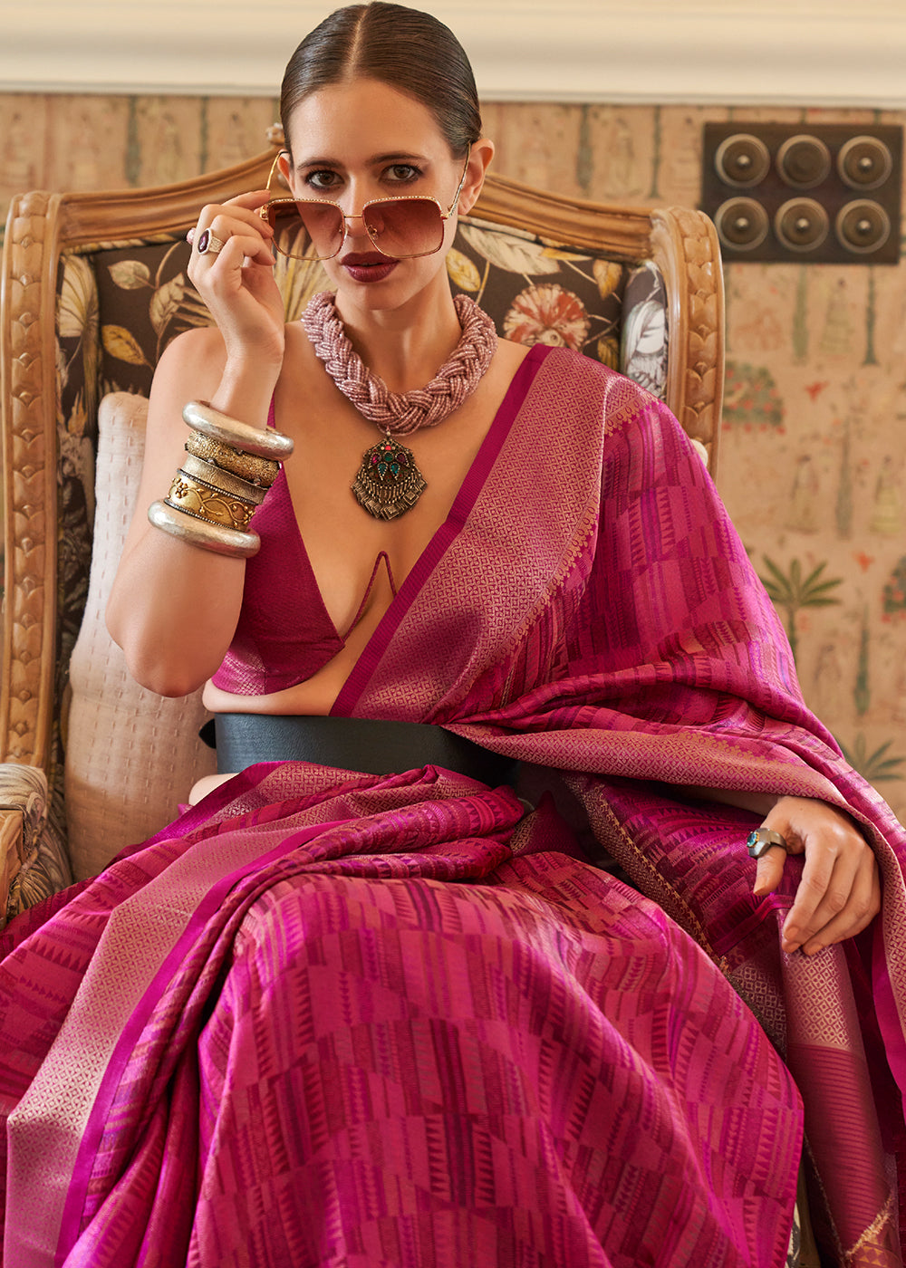 Buy MySilkLove Blush Pink Handloom Organza Silk Saree by bollywood actress Kalki Koechlin Online