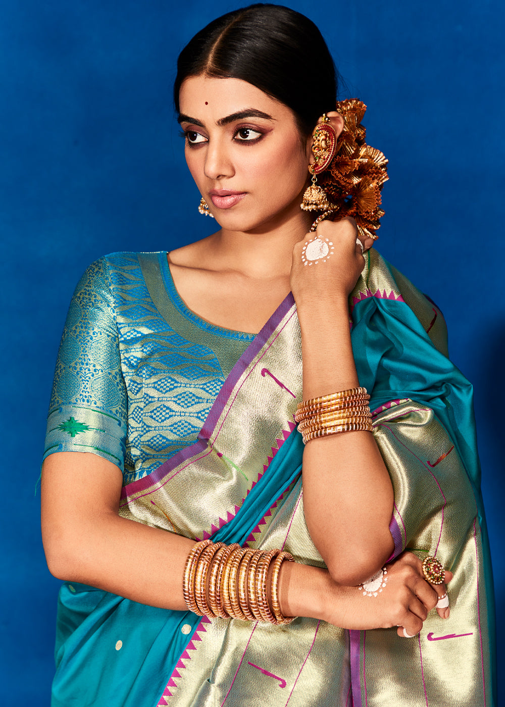 Buy MySilkLove Royal Blue Woven Paithani Silk Saree Online
