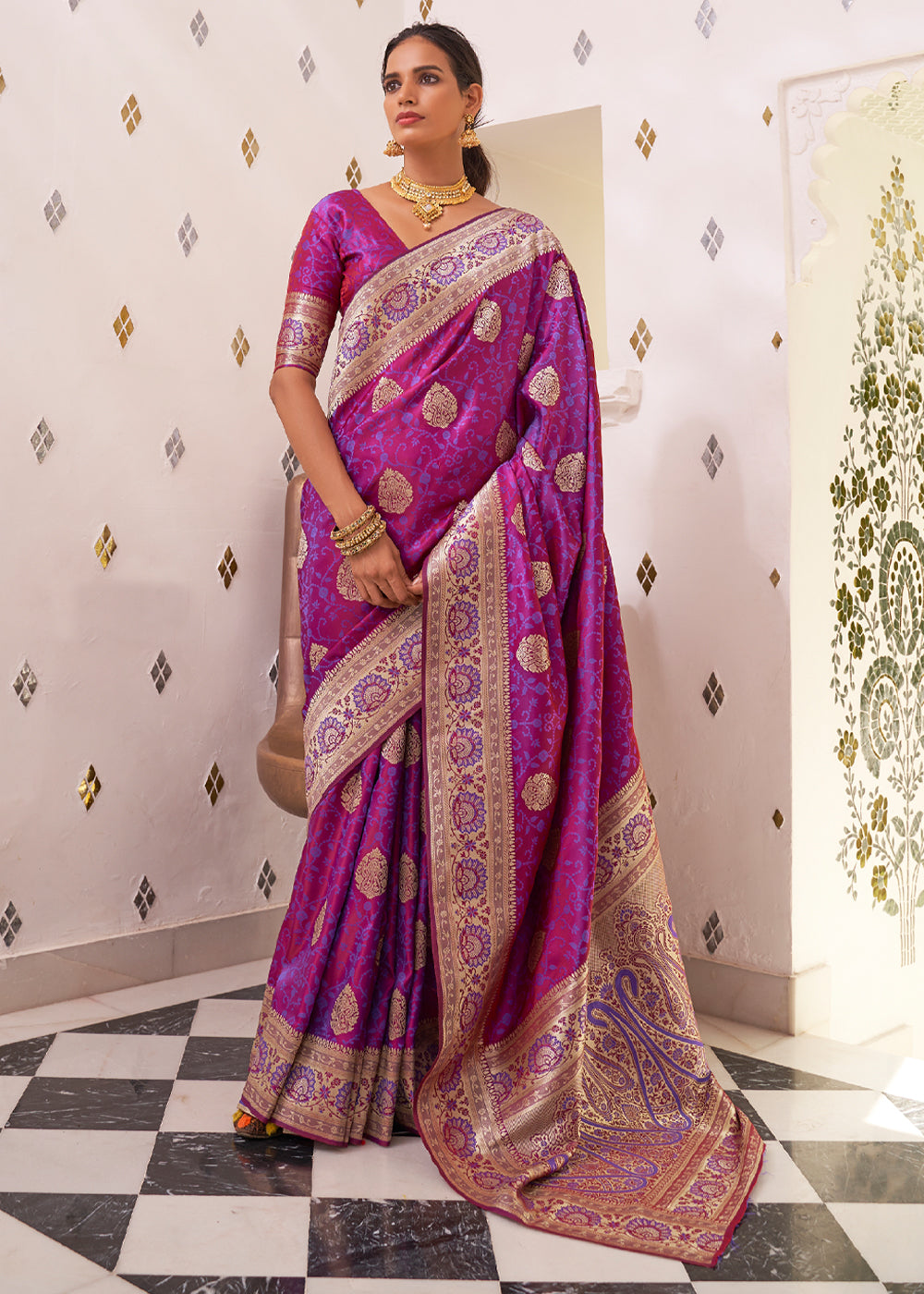 Buy MySilkLove Tapestry Purple Zari Woven Dual Tone Banarasi Saree Online