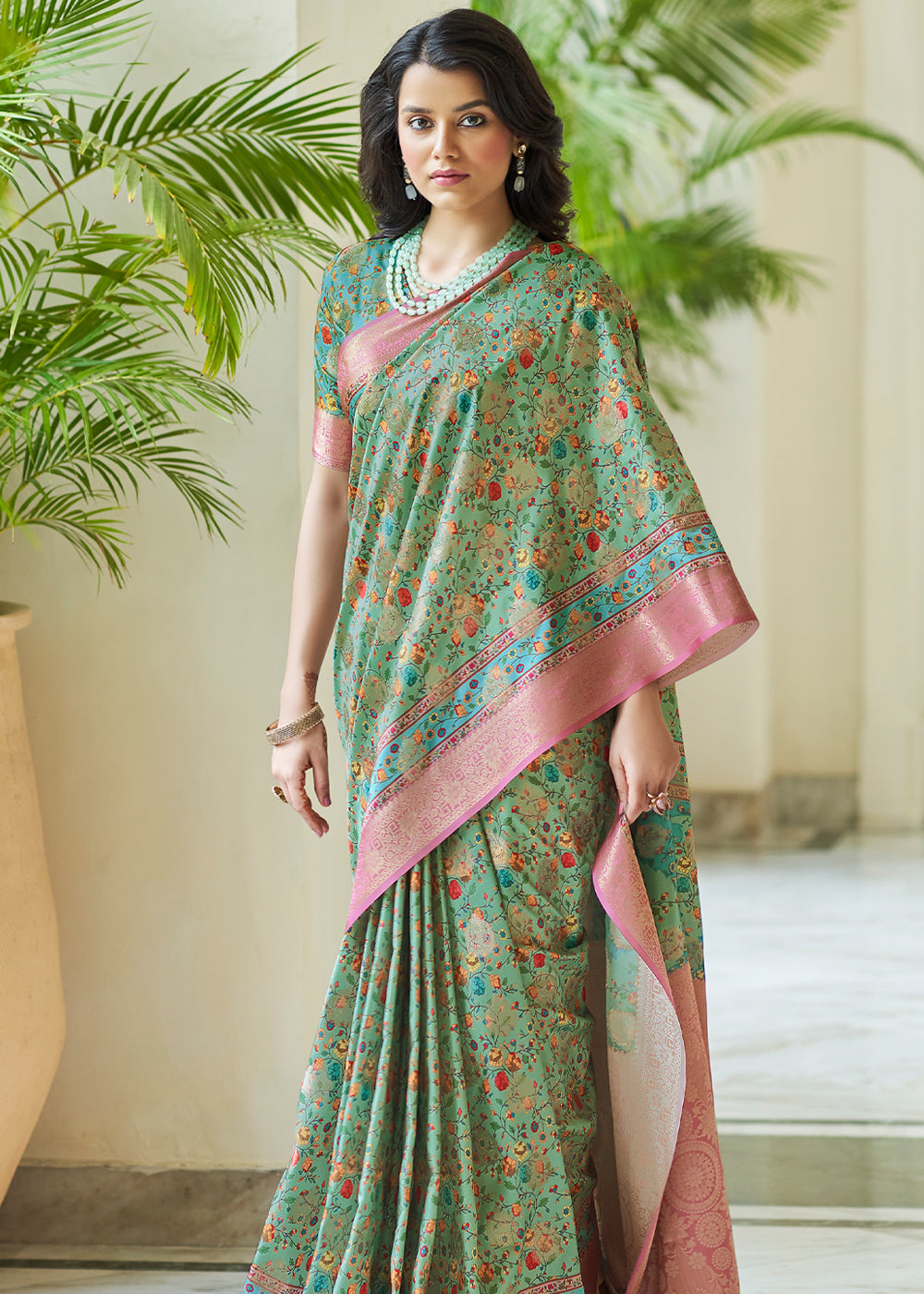 Buy MySilkLove Amulet Green Banarasi Saree with Jamewar Print Online