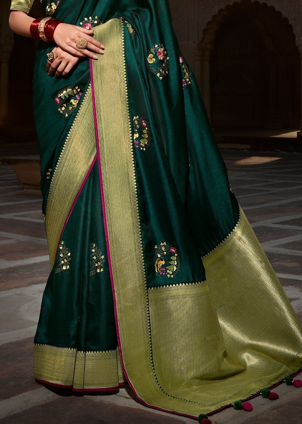 Buy MySilkLove Firefly Green Zari Woven Banarasi Silk Saree Online