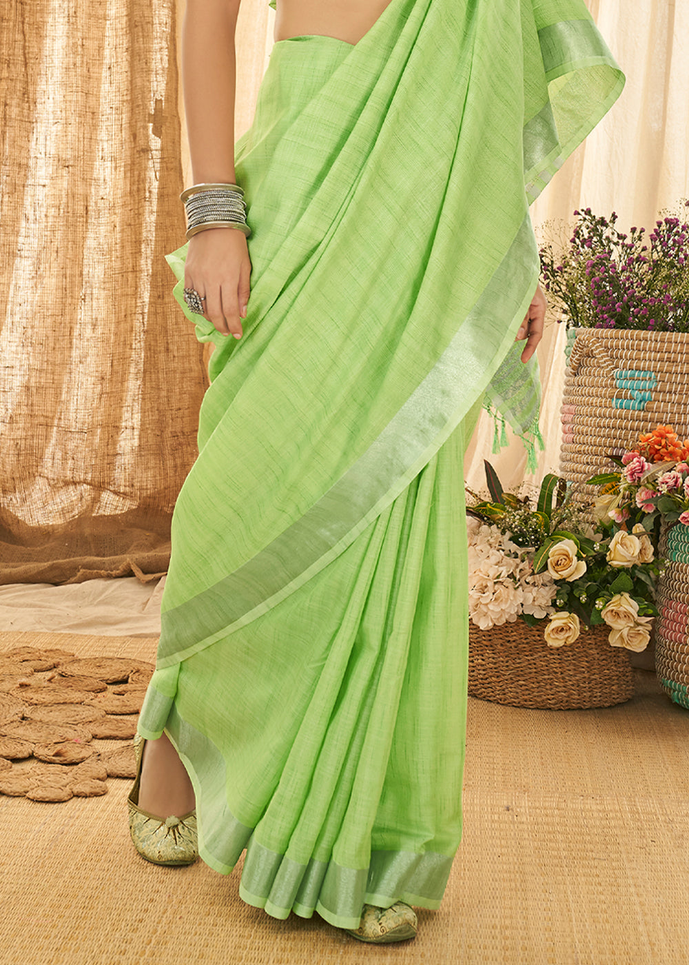 Buy MySilkLove Chelsea Pista Green Zari Woven Linen Saree Online