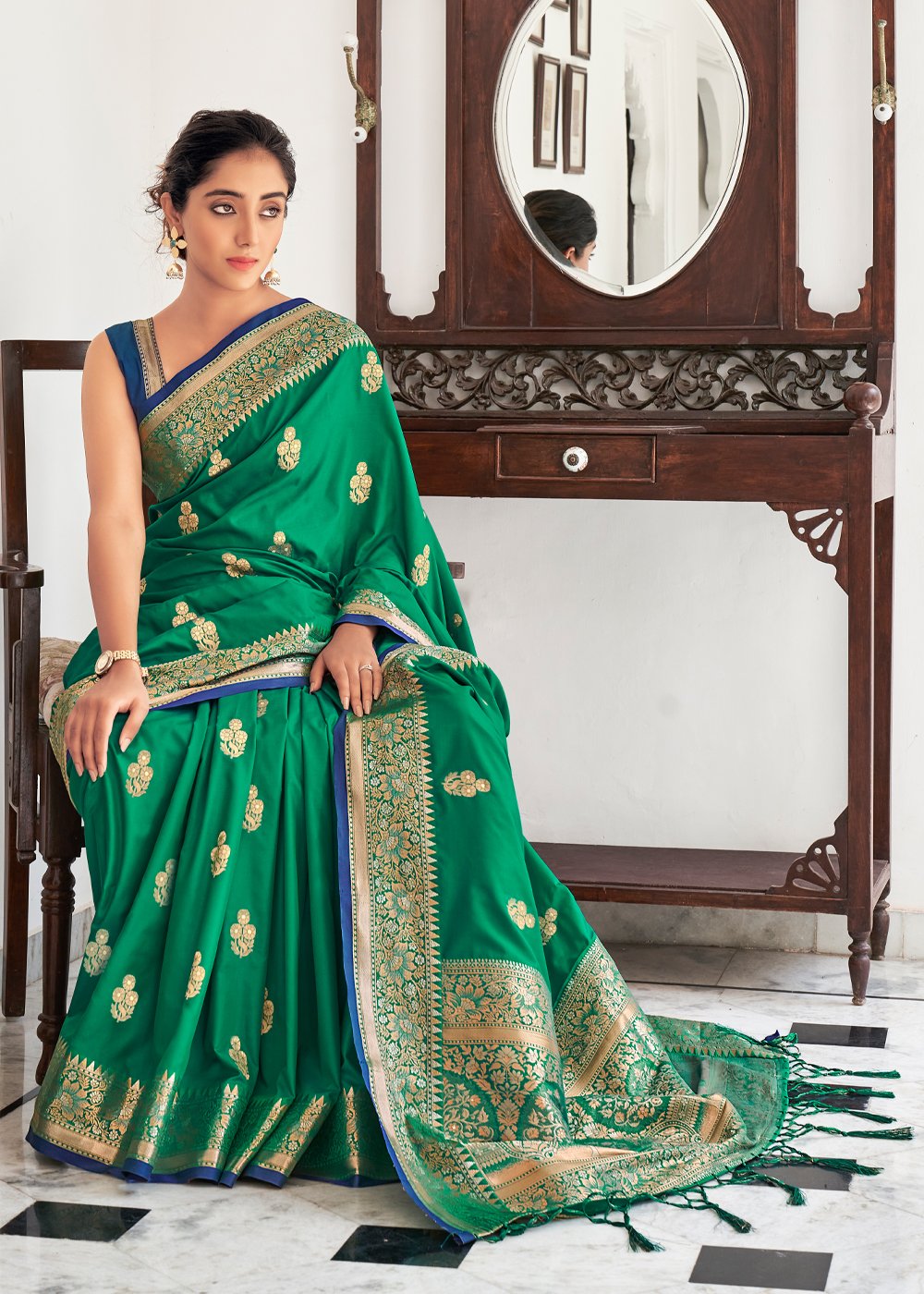MySilkLove Amazon Green Zari Woven Banarasi Silk Saree