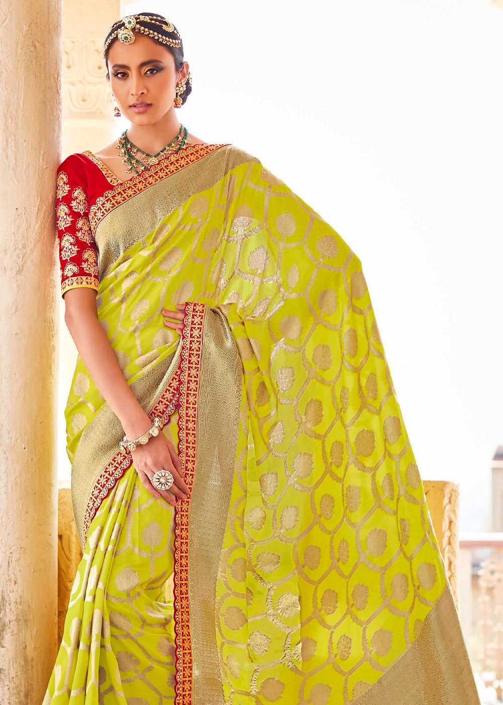 Buy MySilkLove Wattle Green Zari Woven Designer Banarasi Saree Online