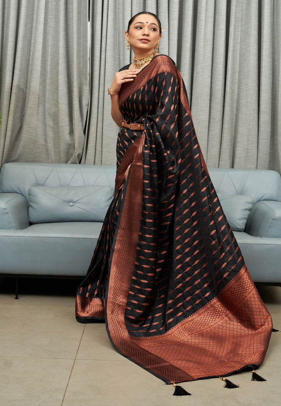 Buy MySilkLove Kabul Black Woven Banarasi Silk Saree Online