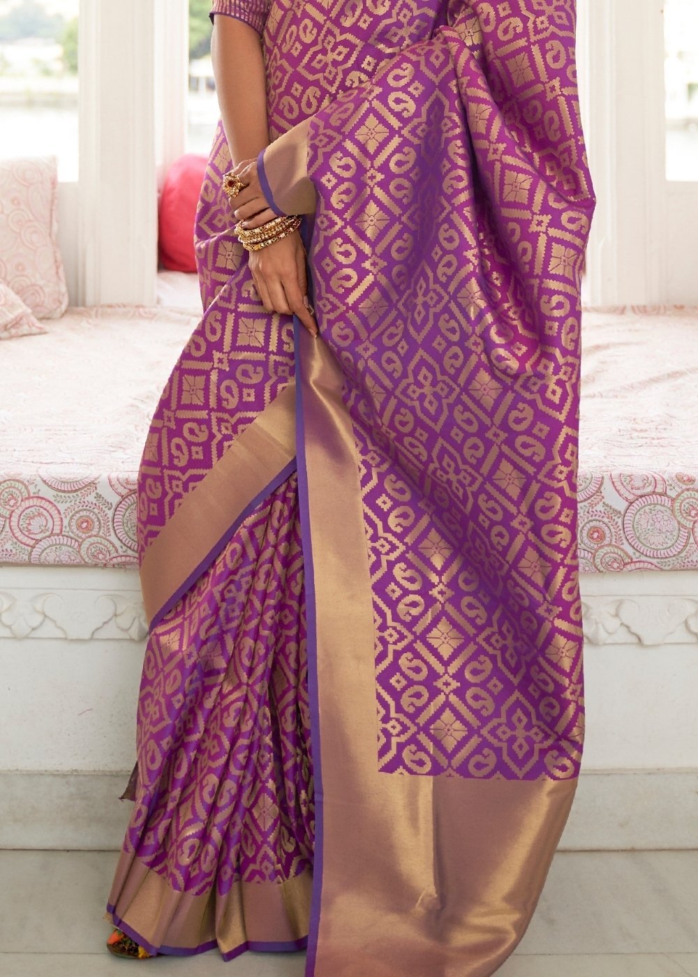 Buy MySilkLove Vin Rouge Purple Zari Woven Kanjivaram Saree Online