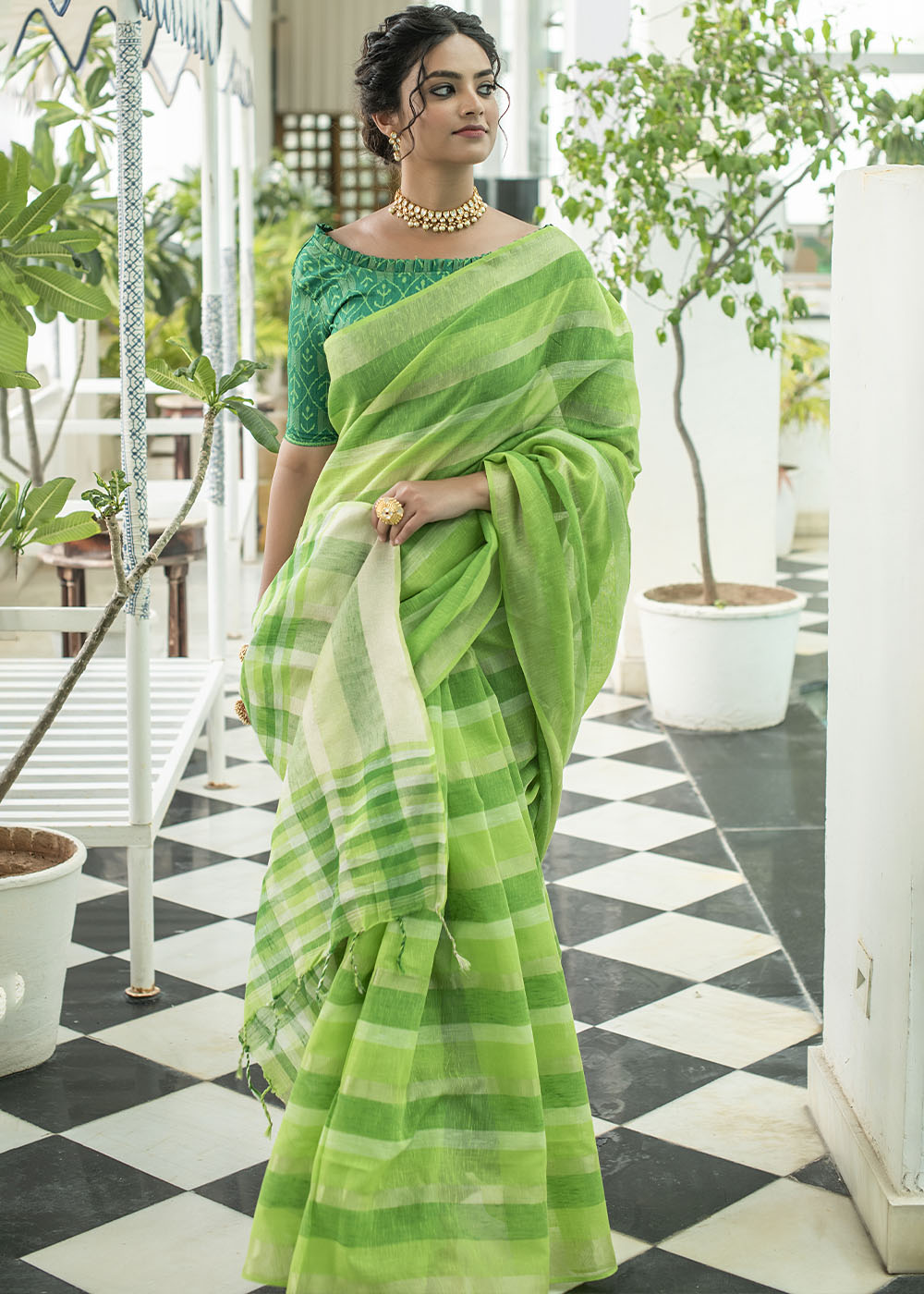 Buy MySilkLove Cucumber Green Zari Woven Striped Linen Saree Online