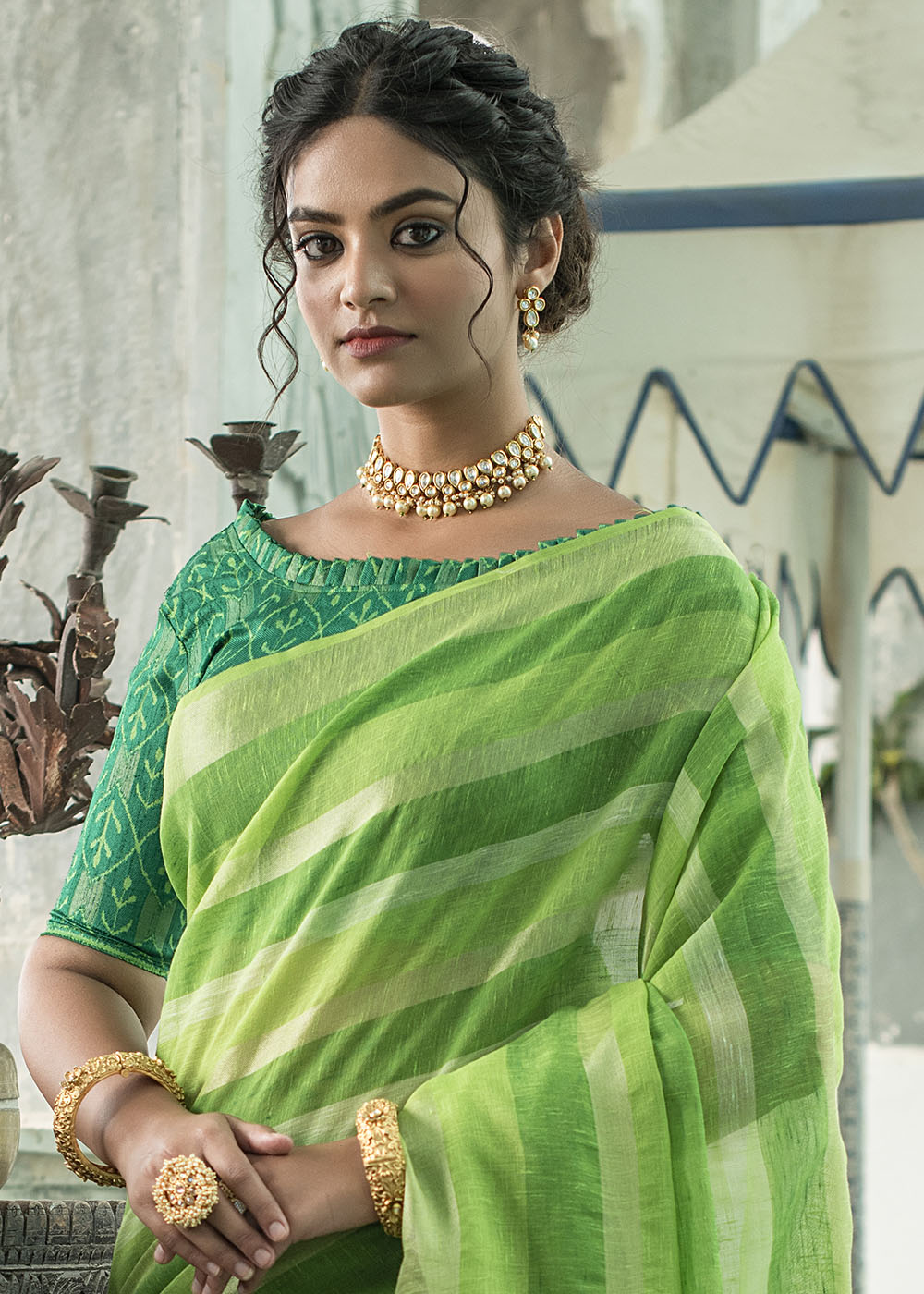 Buy MySilkLove Cucumber Green Zari Woven Striped Linen Saree Online