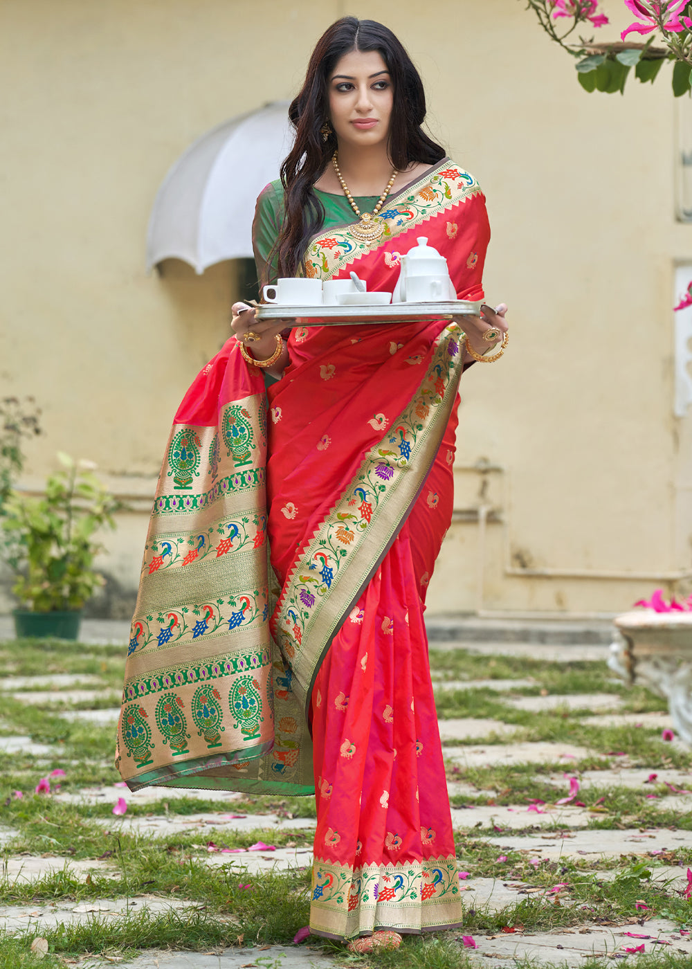 Buy MySilkLove Persian Red and Green Zari Woven Banarasi Paithani Saree Online
