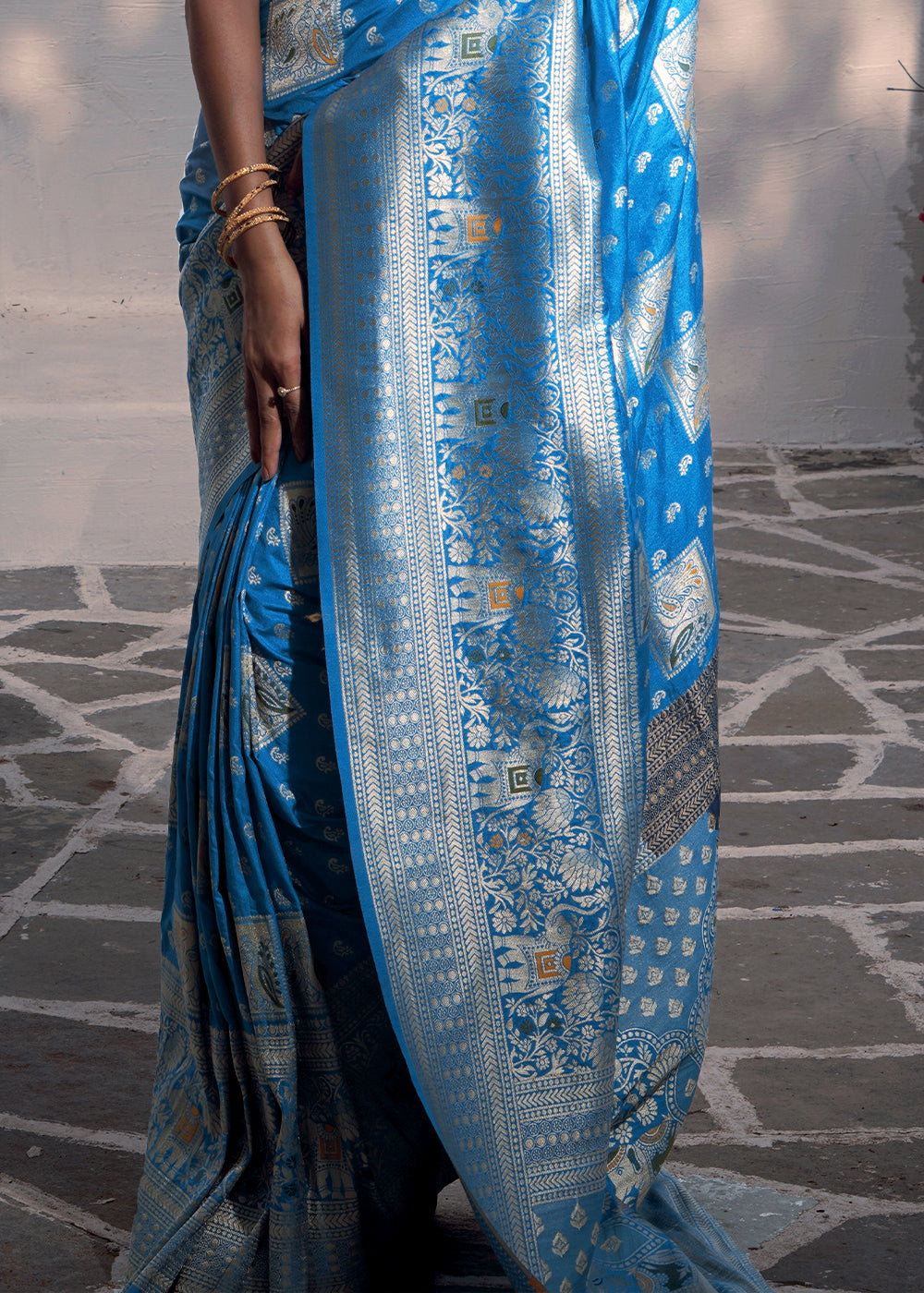 Buy MySilkLove Navy Blue Banarasi Saree Online