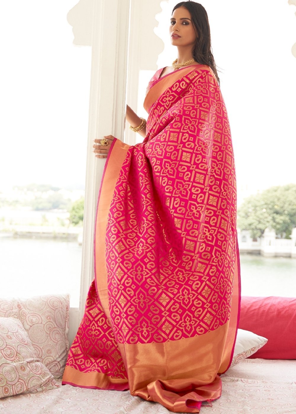 Buy MySilkLove Mandy Golden Pink Zari Woven Kanjivaram Saree Online