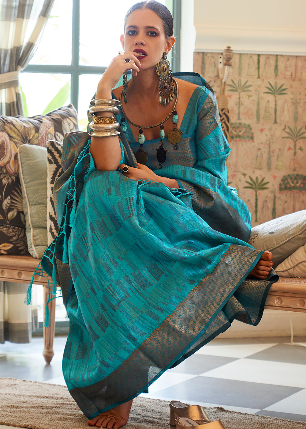 Buy MySilkLove Tradewind Blue Handloom Organza Silk Saree by bollywood actress Kalki Koechlin Online