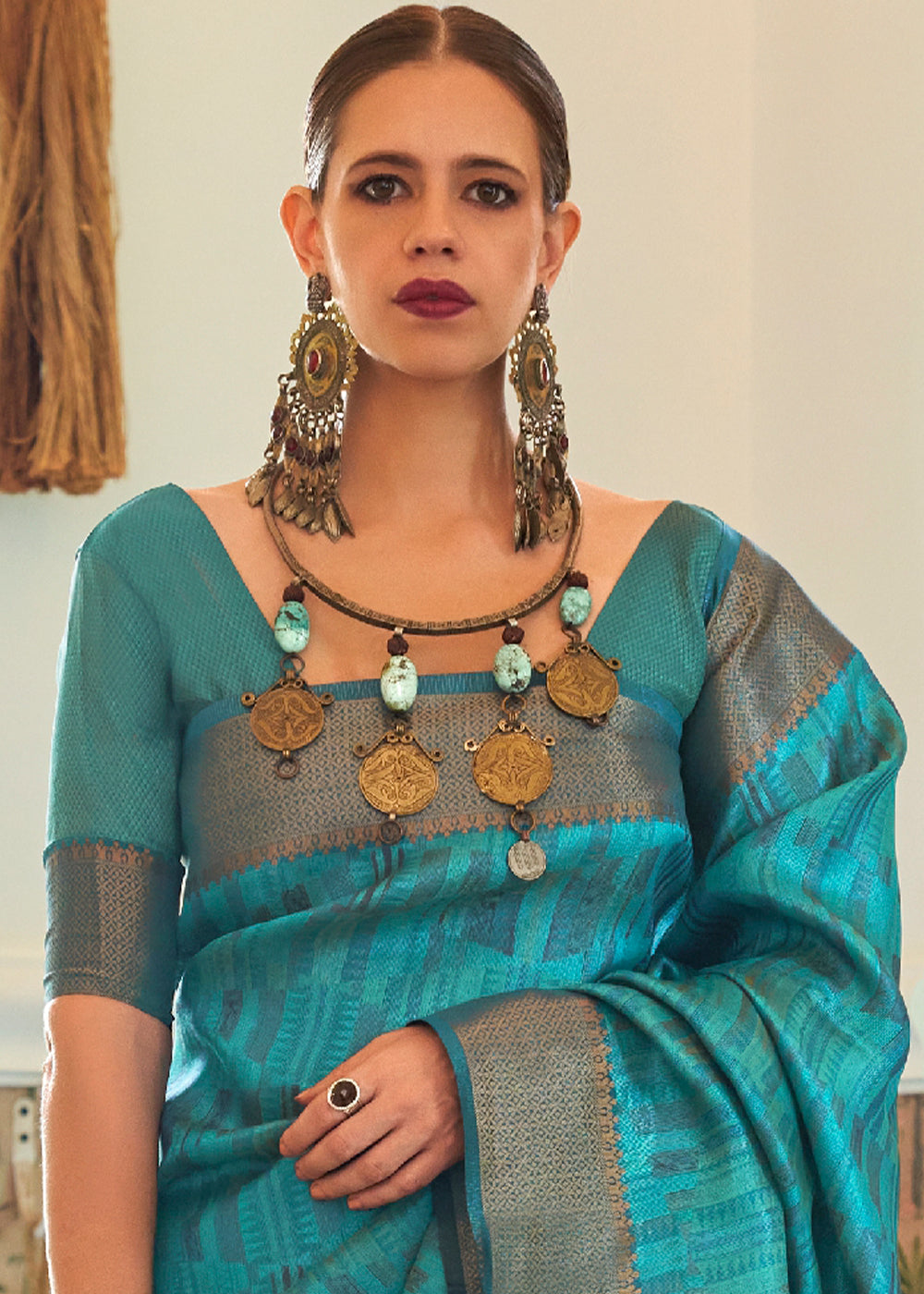 Buy MySilkLove Tradewind Blue Handloom Organza Silk Saree by bollywood actress Kalki Koechlin Online