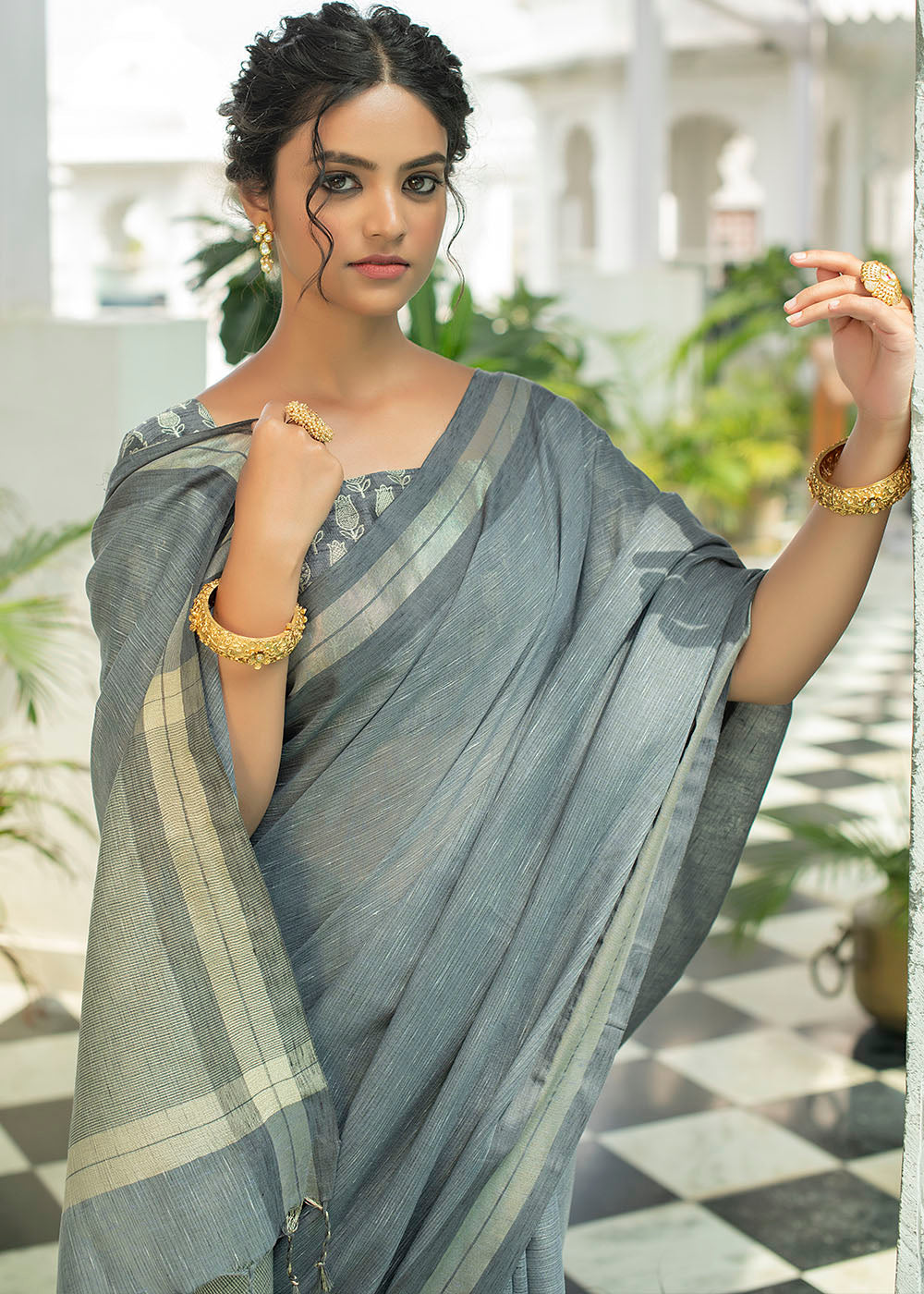 Buy MySilkLove Sirocco Grey Zari Woven Linen Saree Online