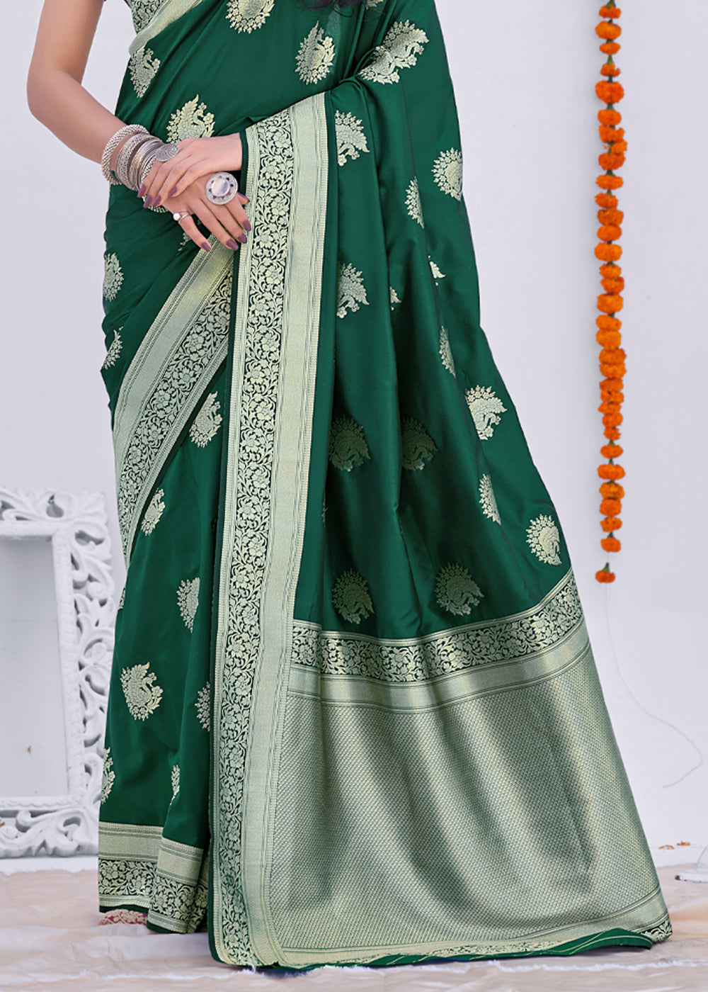 Buy MySilkLove Green Pea Zari Woven Banarasi Silk Saree Online