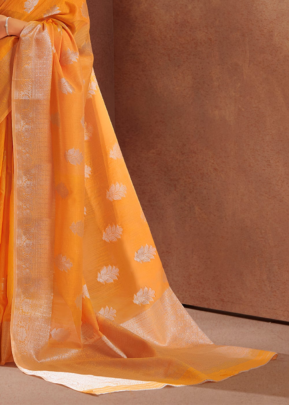 Buy MySilkLove Neon Carrot Orange Zari Woven Banarasi Linen Saree Online