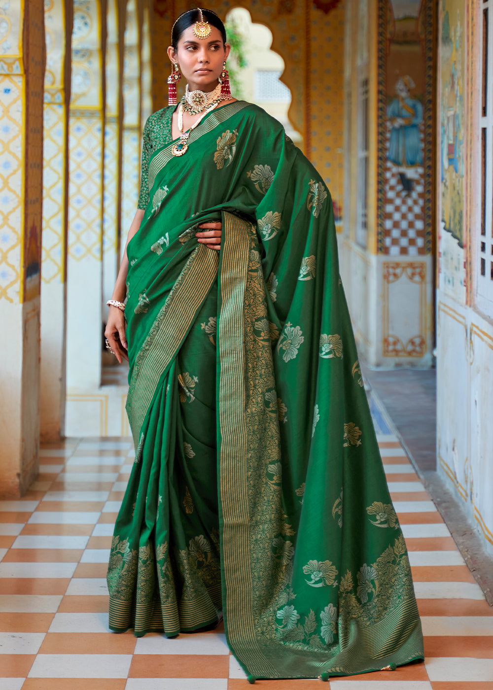 Buy MySilkLove Leather Green Zari Woven Banarasi Saree Online