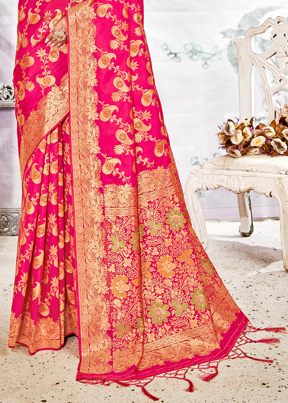 Buy MySilkLove Rose Pearl Pink Zari Woven Banarasi Saree with Overall Jaal Online