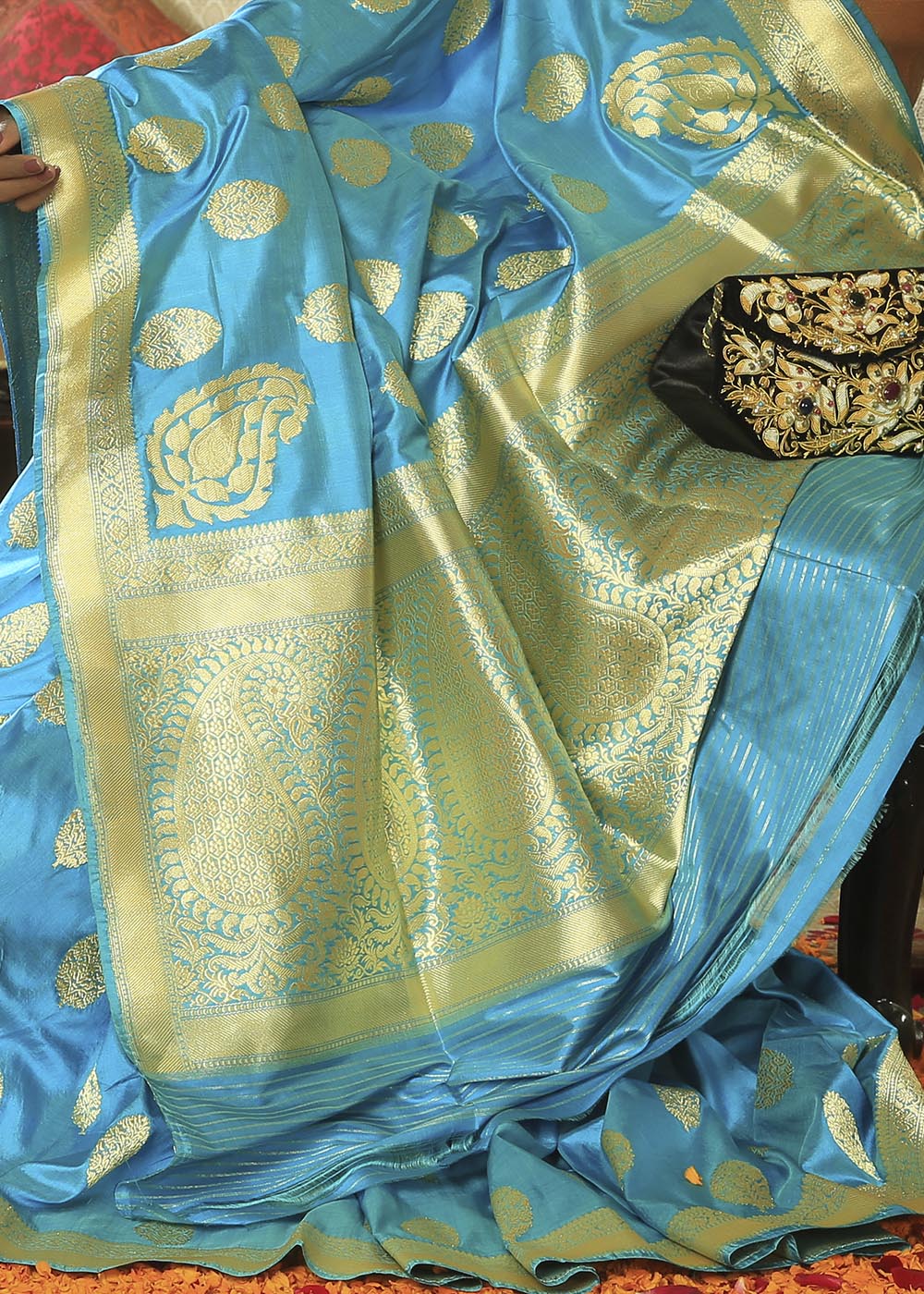 Buy MySilkLove Pelorous Blue Katan Pure Silk Handwoven Konia Booti Jangla Saree Online