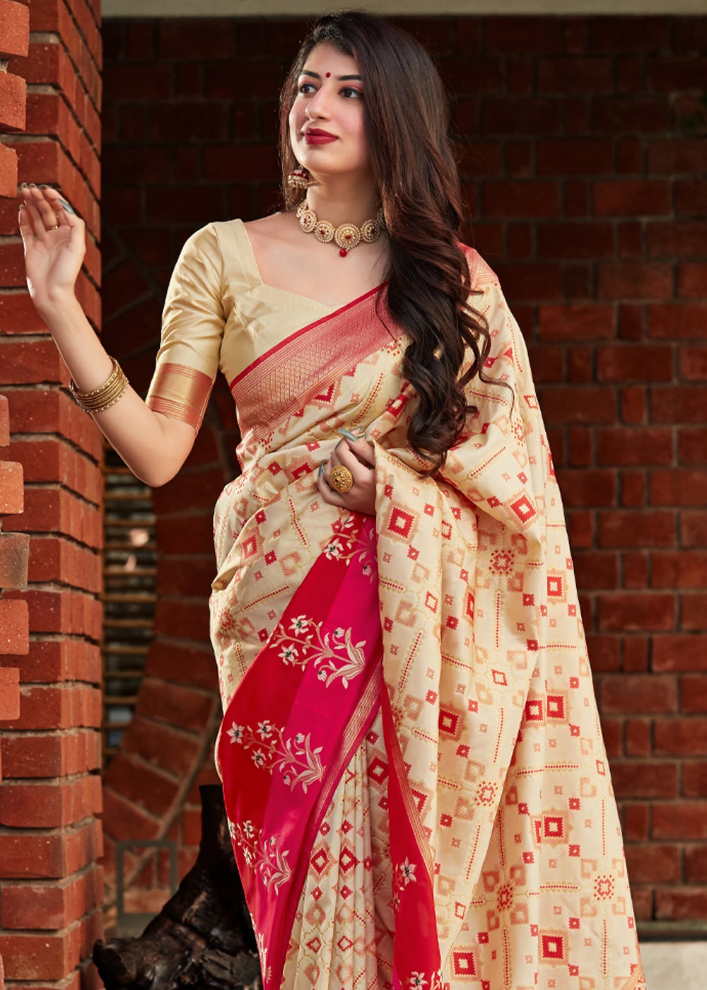 Buy MySilkLove Tequila Cream Handloom Woven Patola Saree Online