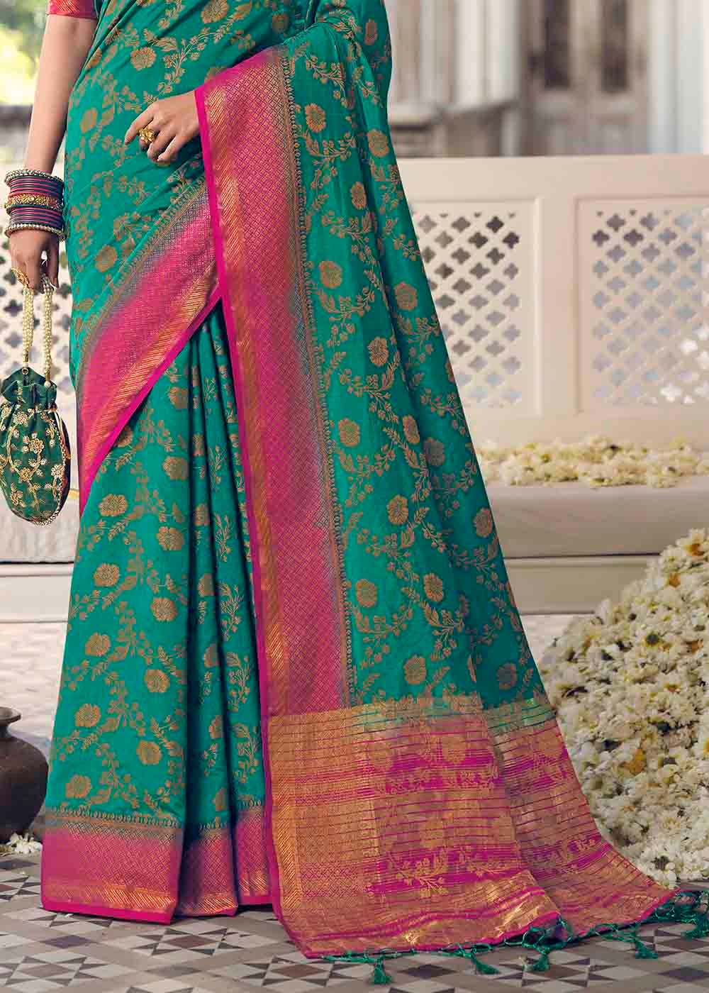 Buy MySilkLove Paradiso Green and Pink Zari Woven Banarasi Raw Silk Saree Online