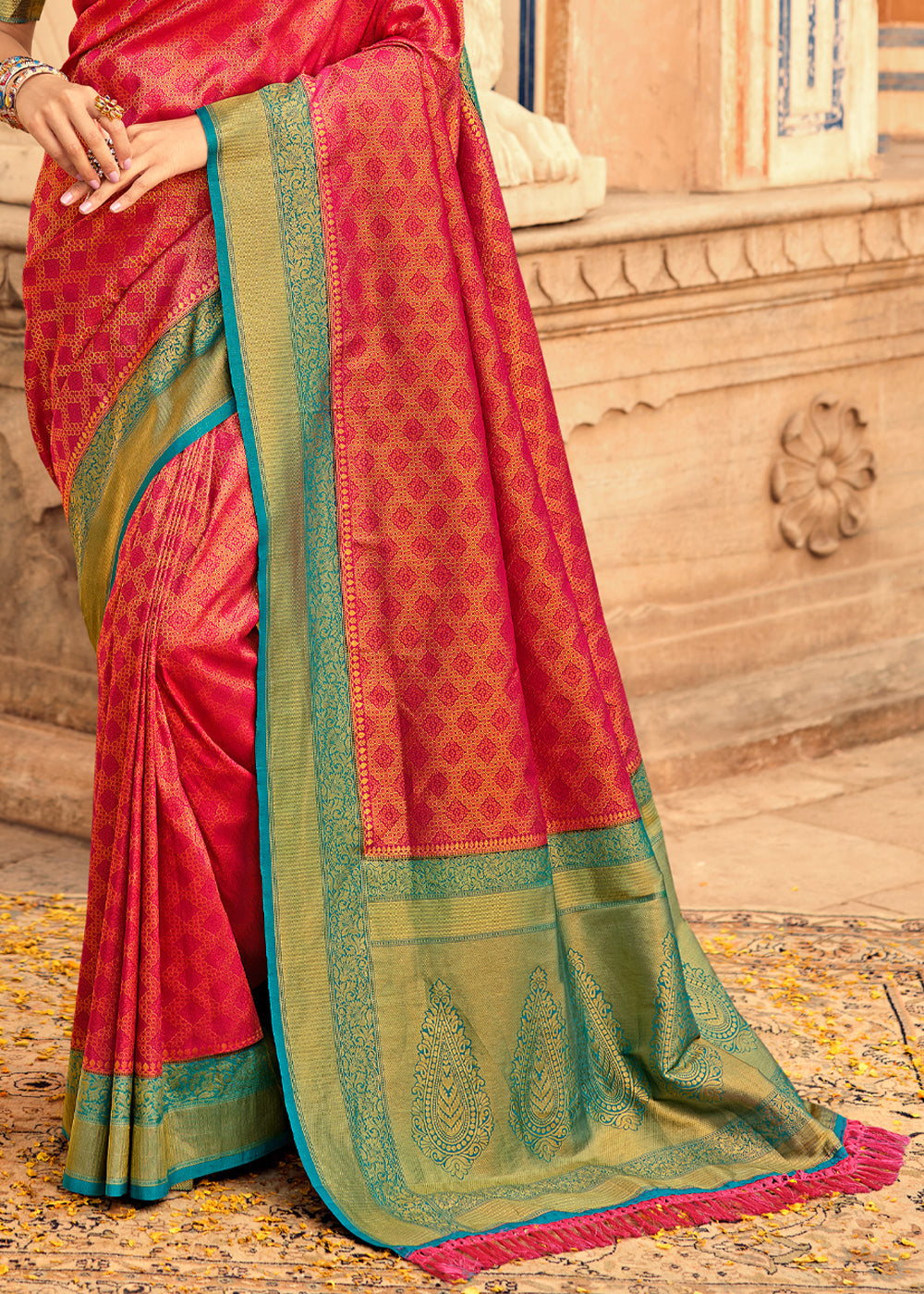 Buy MySilkLove Jelly Pink and Blue Zari Woven Kanjivaram Saree Online