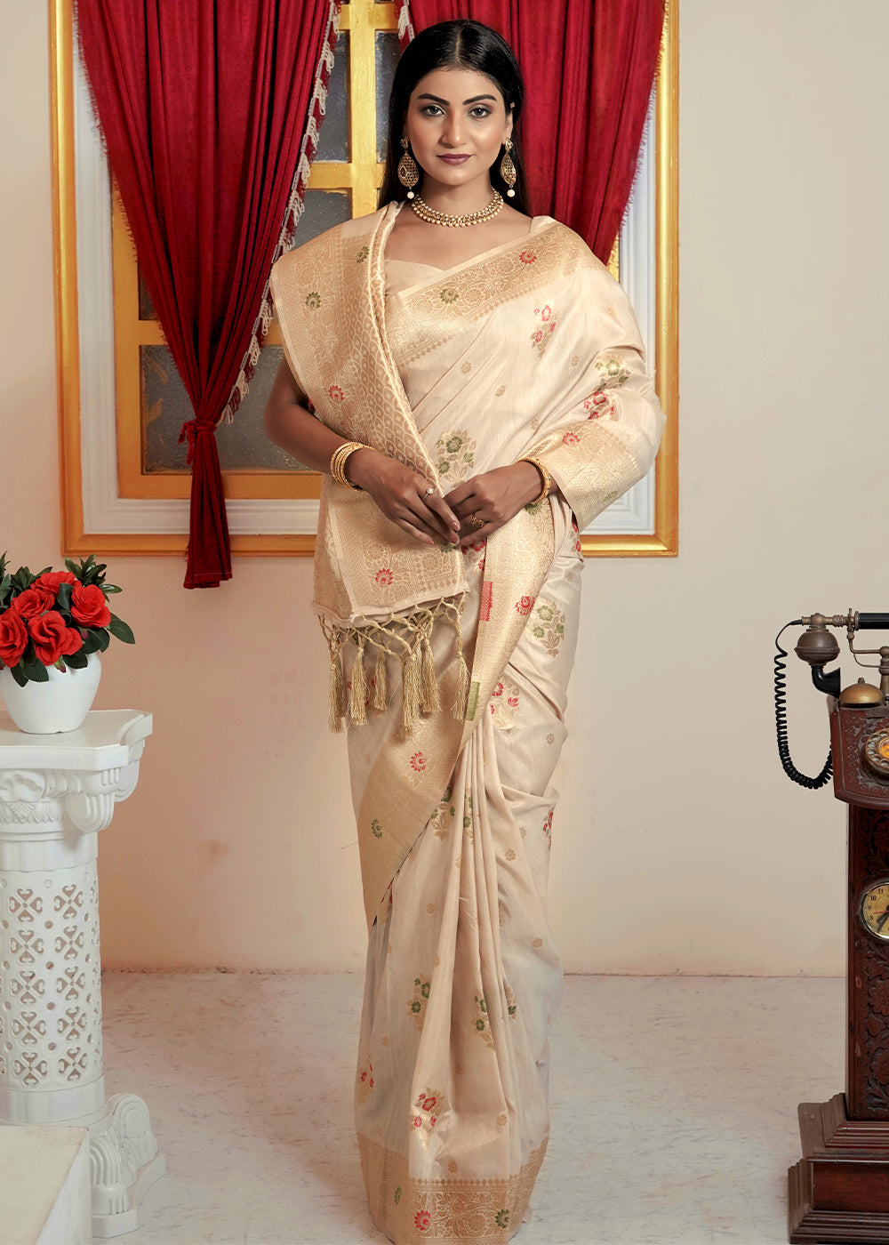 Buy MySilkLove Hampton Cream Banarasi Saree Online